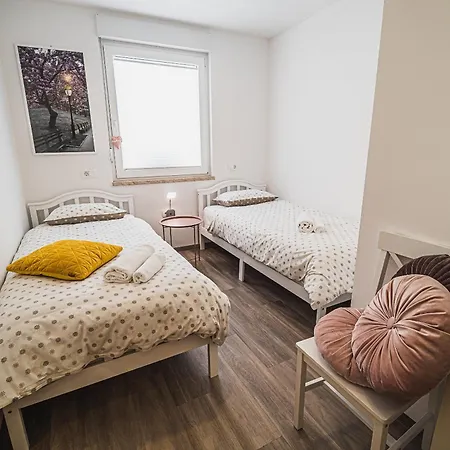 Lägenhet Gotar With Garden Kobarid