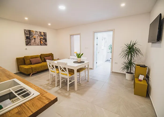 Gotar With Garden Apartamento *